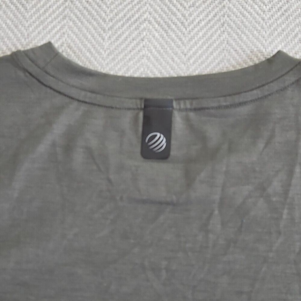 MPG Long Sleeve Base Shirt Men's Small Thyme Green Soft Moisture Wicking NWT - Picture 9 of 12